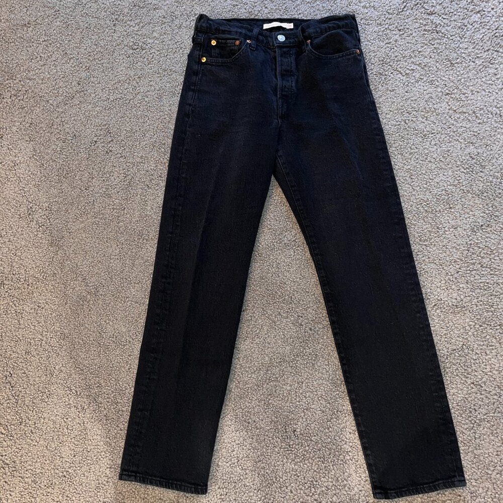 LEVI'S BIG E WEDGIE STRAIGHT JEANS in BLACK WASH - EUC - SIZE W26 L28